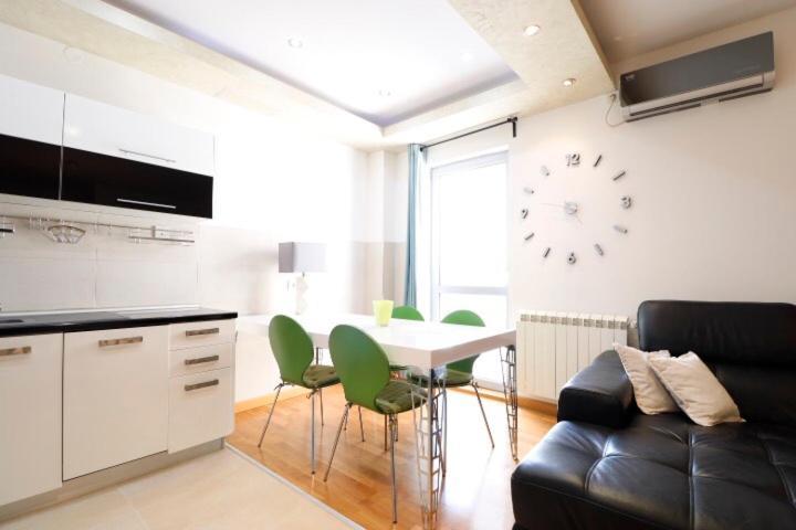 Savamala Luxury Apartment 베오그라드 외부 사진