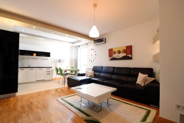 Savamala Luxury Apartment 베오그라드 외부 사진